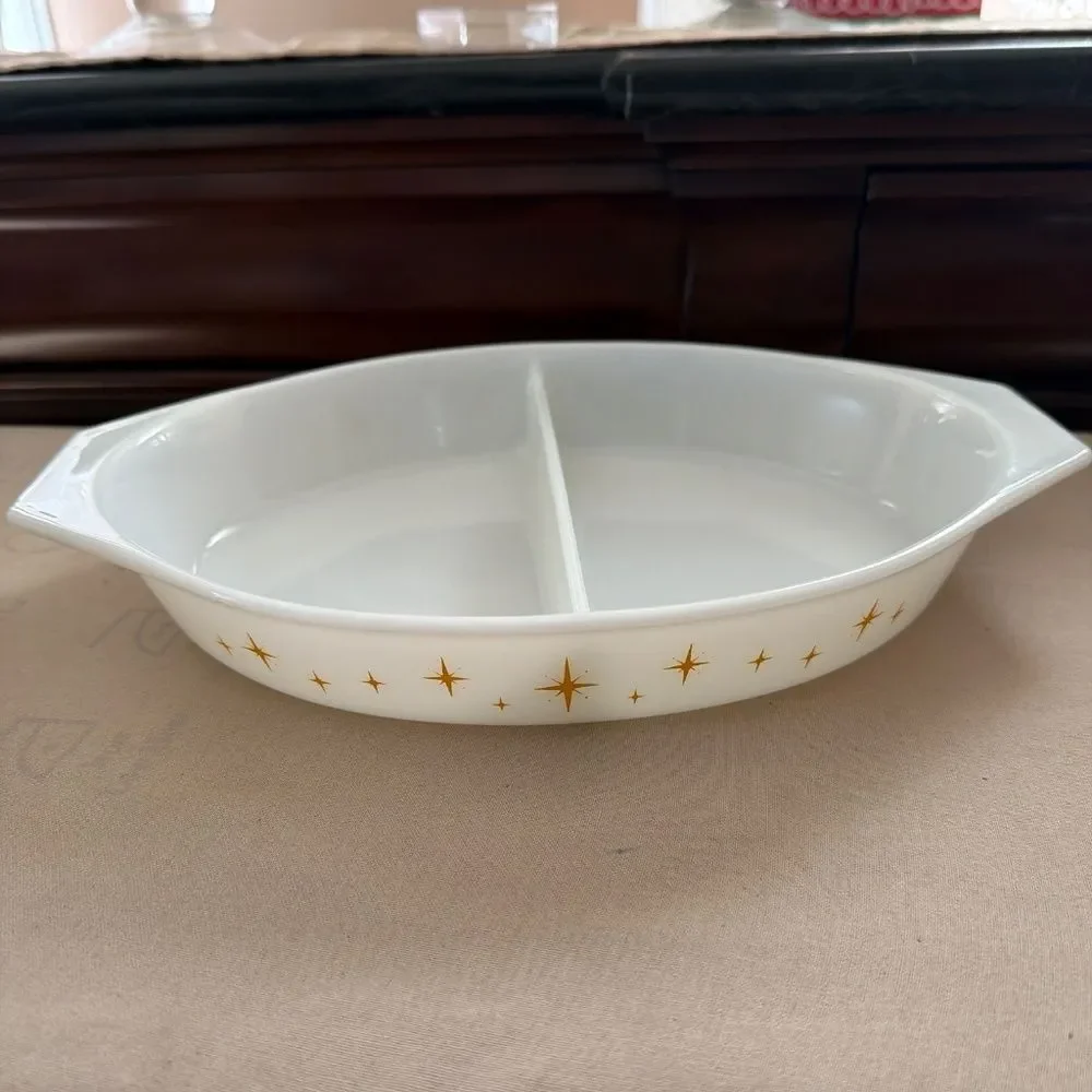 Pyrex vintage 1959 Constellation Divided Casserole Dish
